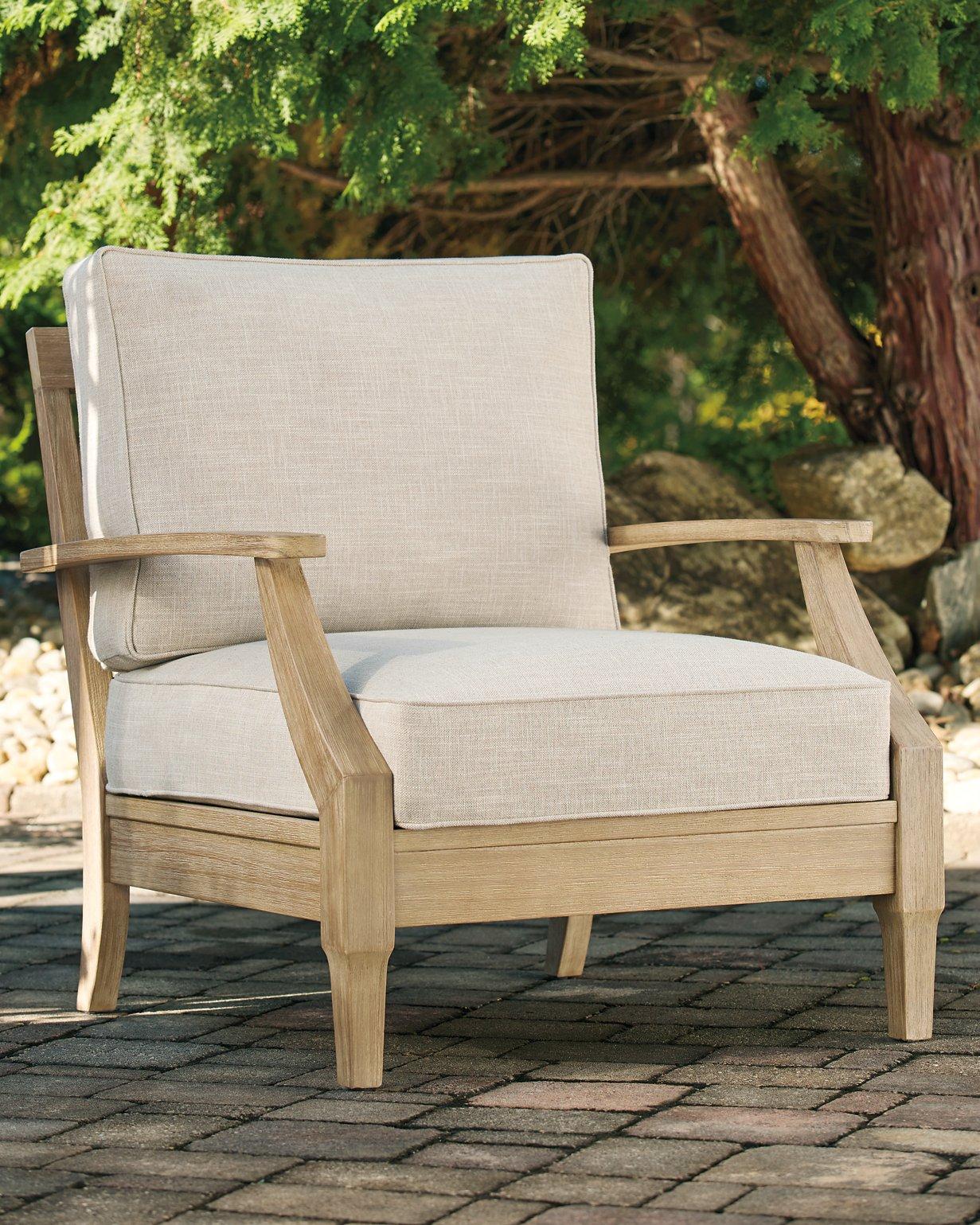 Clare View Lounge Chair with Cushion - Romeo & Juliet Furniture (Warren,MI)