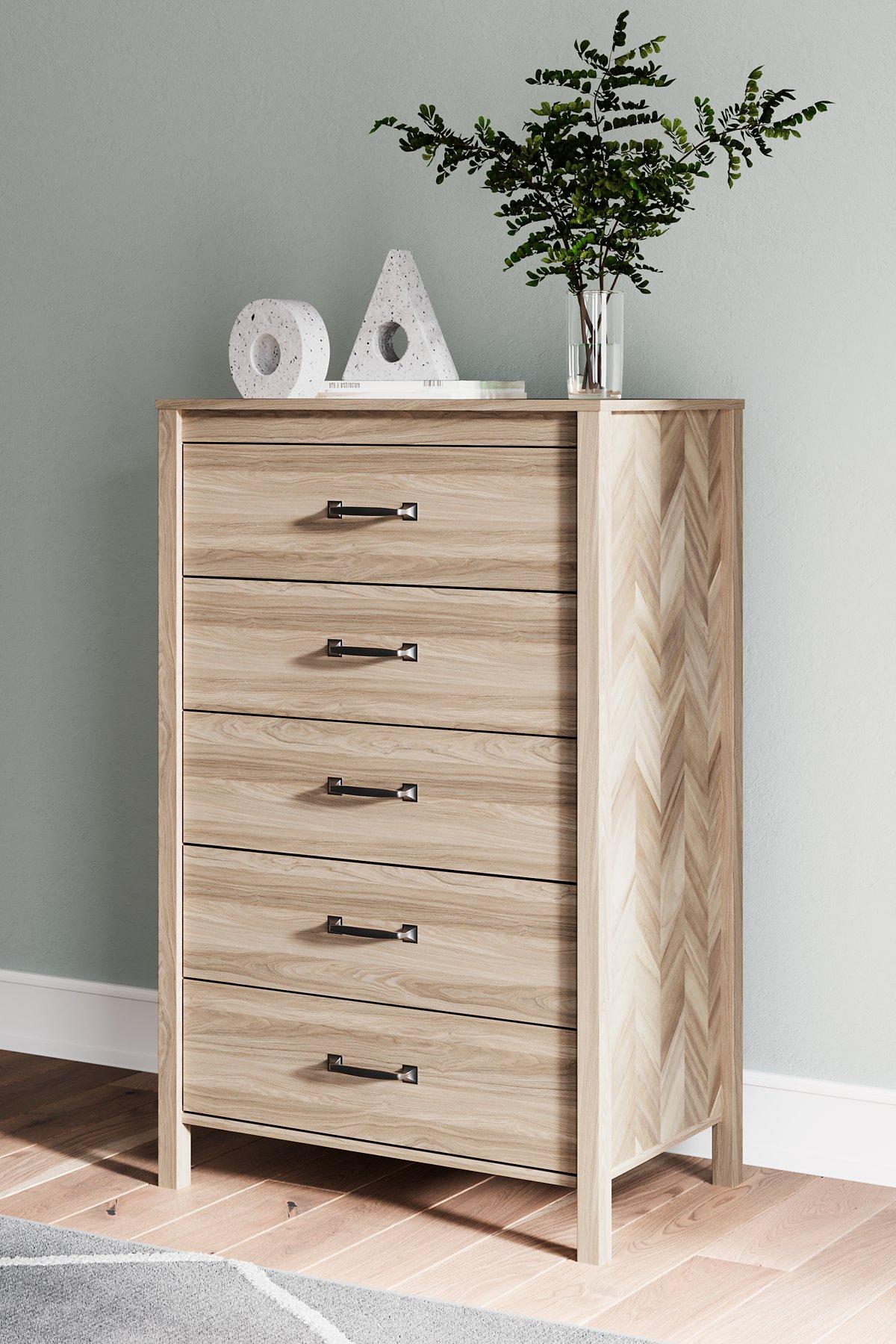 Battelle Chest of Drawers - Romeo & Juliet Furniture (Warren,MI)