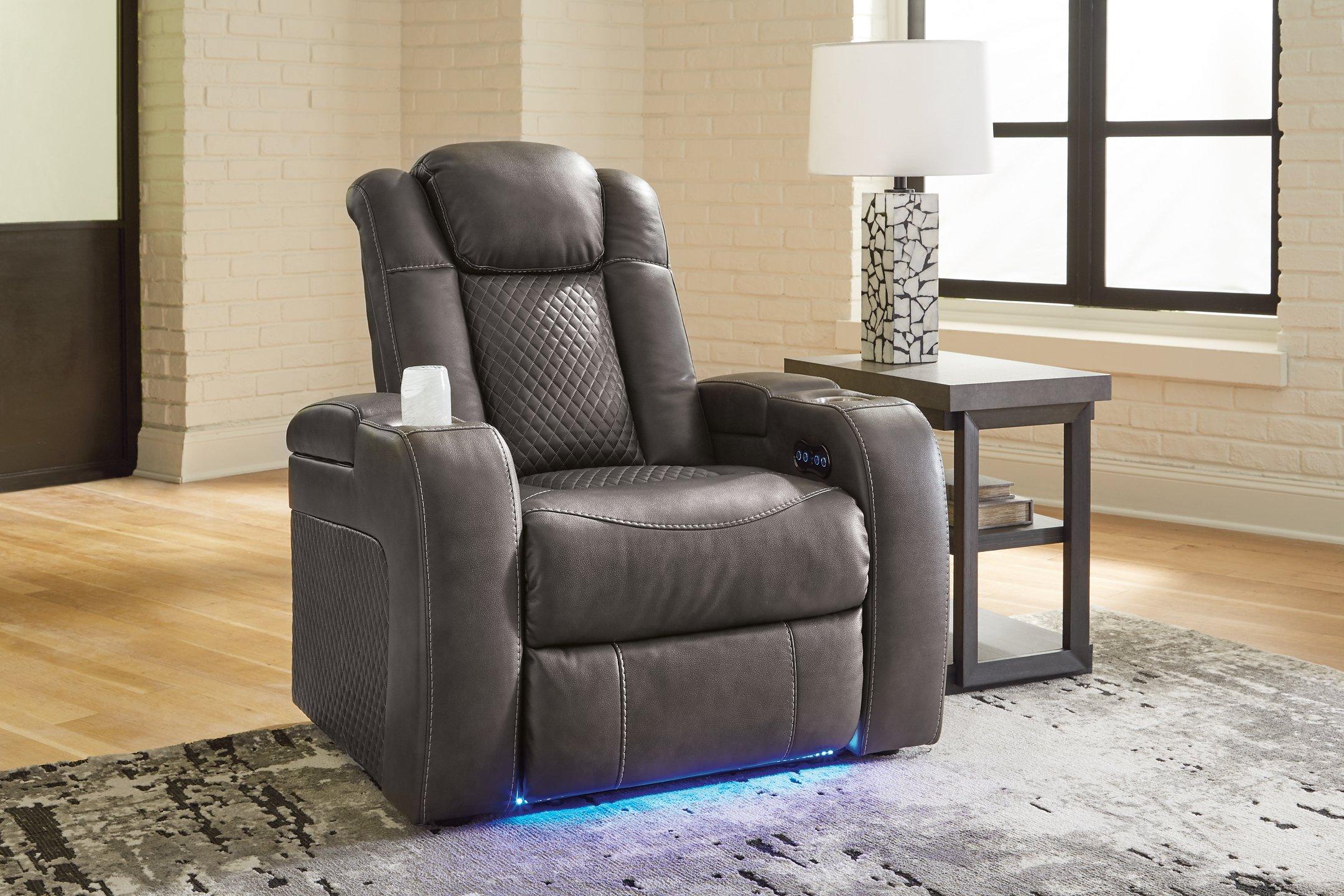 Fyne-Dyme Power Recliner - Romeo & Juliet Furniture (Warren,MI)