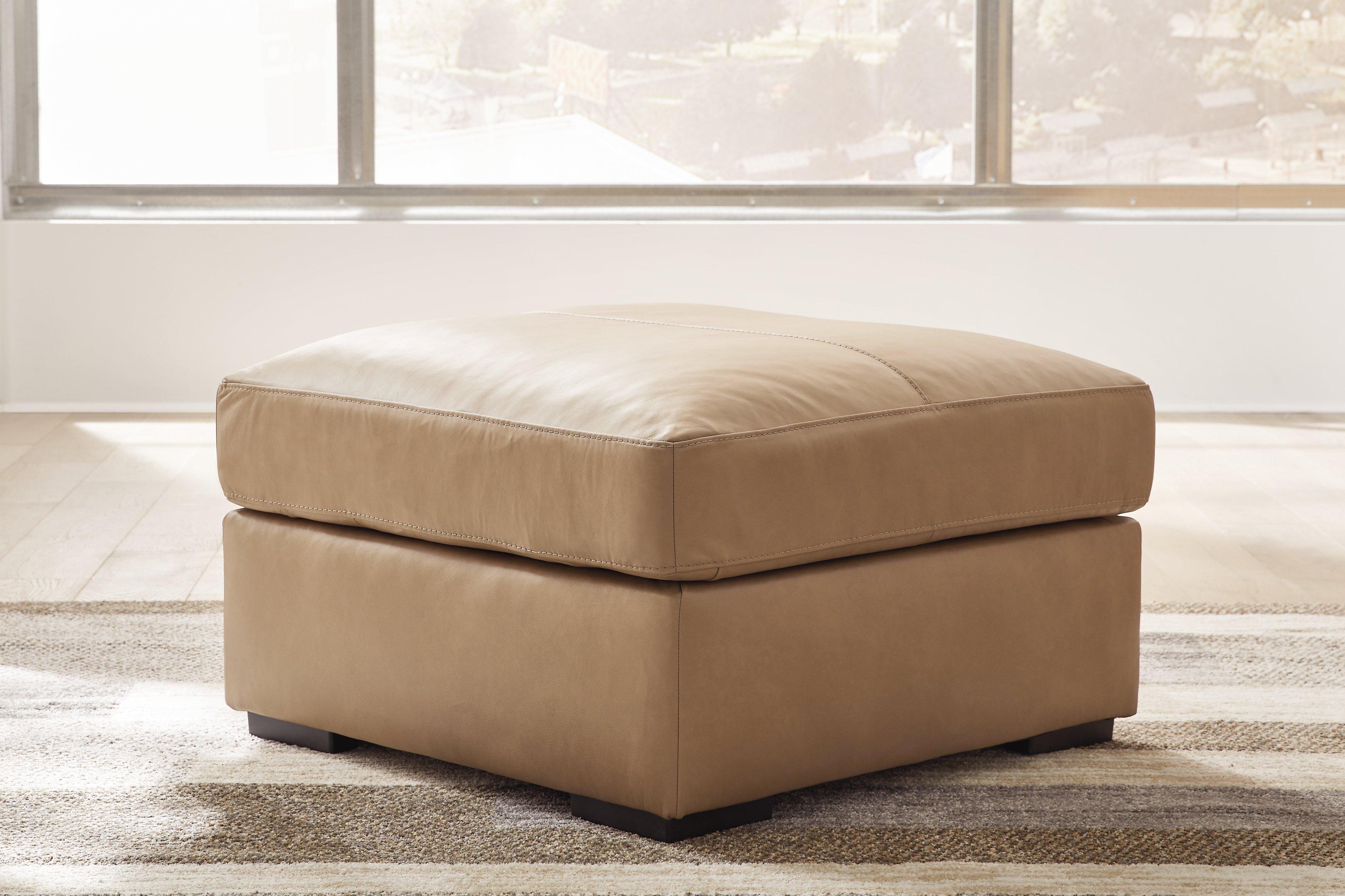 Bandon Oversized Accent Ottoman - Romeo & Juliet Furniture (Warren,MI)
