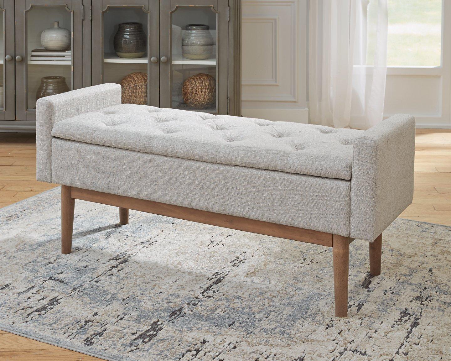 Briarson Storage Bench - Romeo & Juliet Furniture (Warren,MI)
