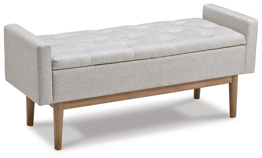 Briarson Storage Bench - Romeo & Juliet Furniture (Warren,MI)