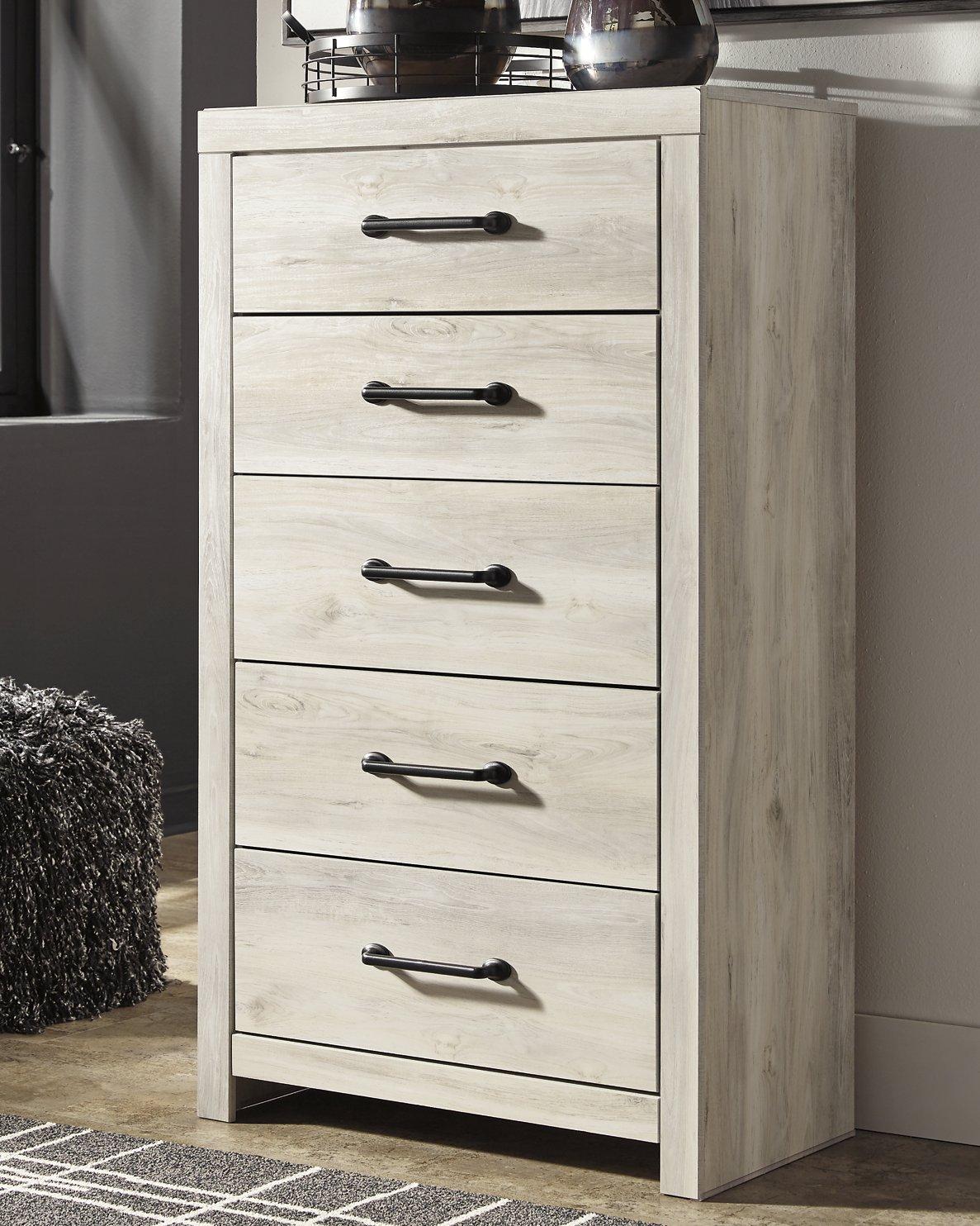 Cambeck Chest of Drawers - Romeo & Juliet Furniture (Warren,MI)
