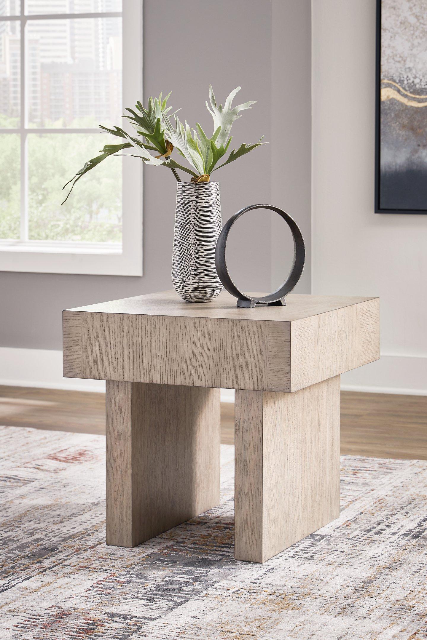 Jorlaina End Table - Romeo & Juliet Furniture (Warren,MI)