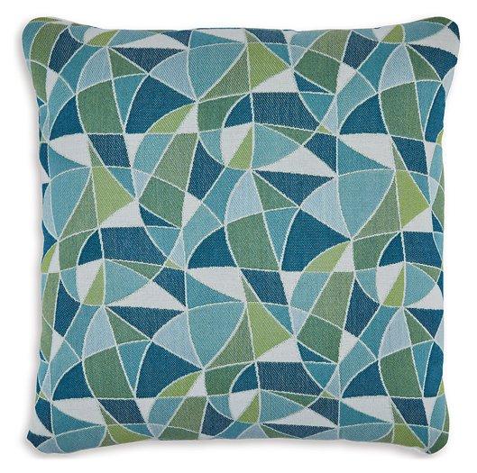 Seanow Next-Gen Nuvella Pillow - Romeo & Juliet Furniture (Warren,MI)