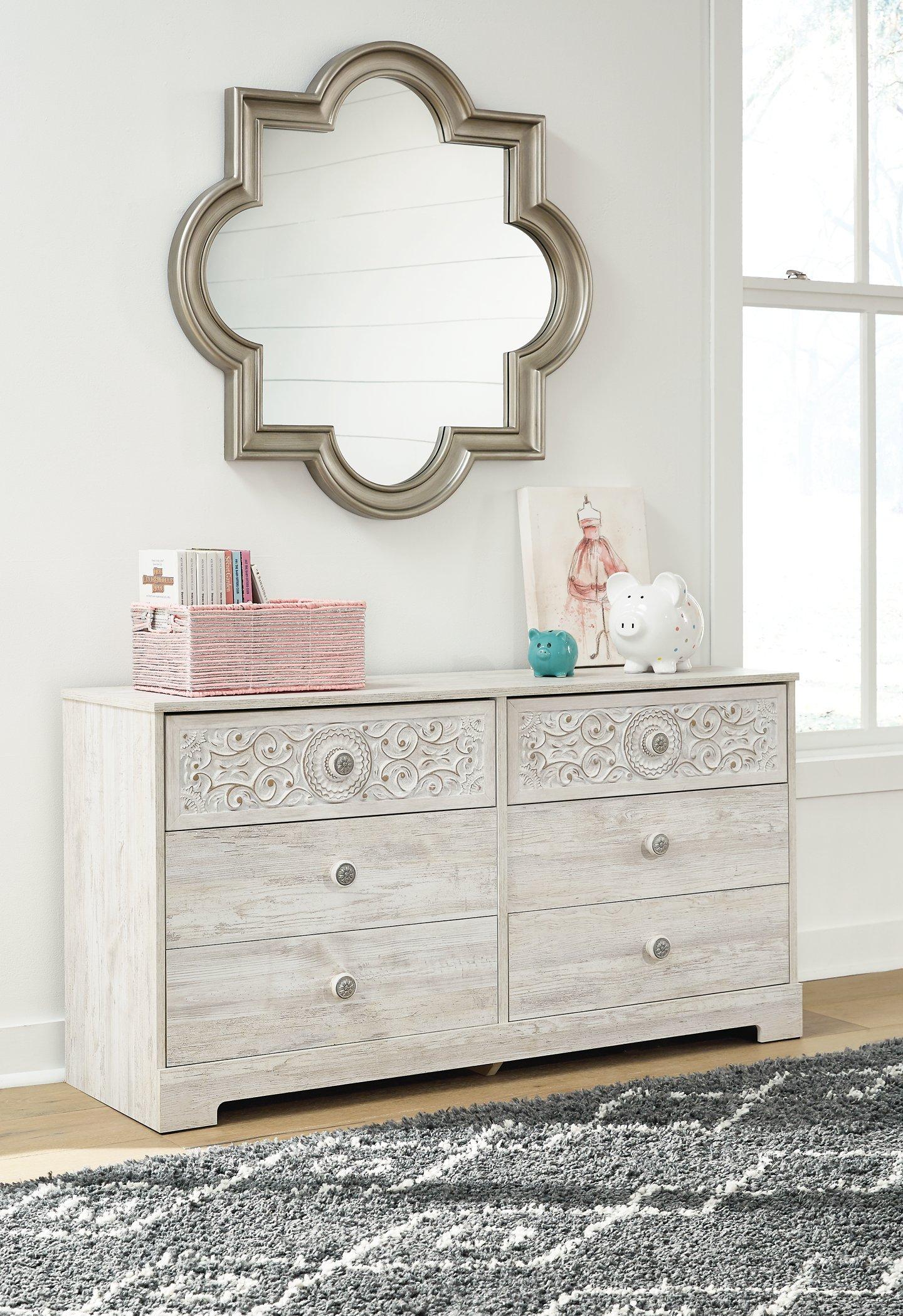 Paxberry Dresser - Romeo & Juliet Furniture (Warren,MI)