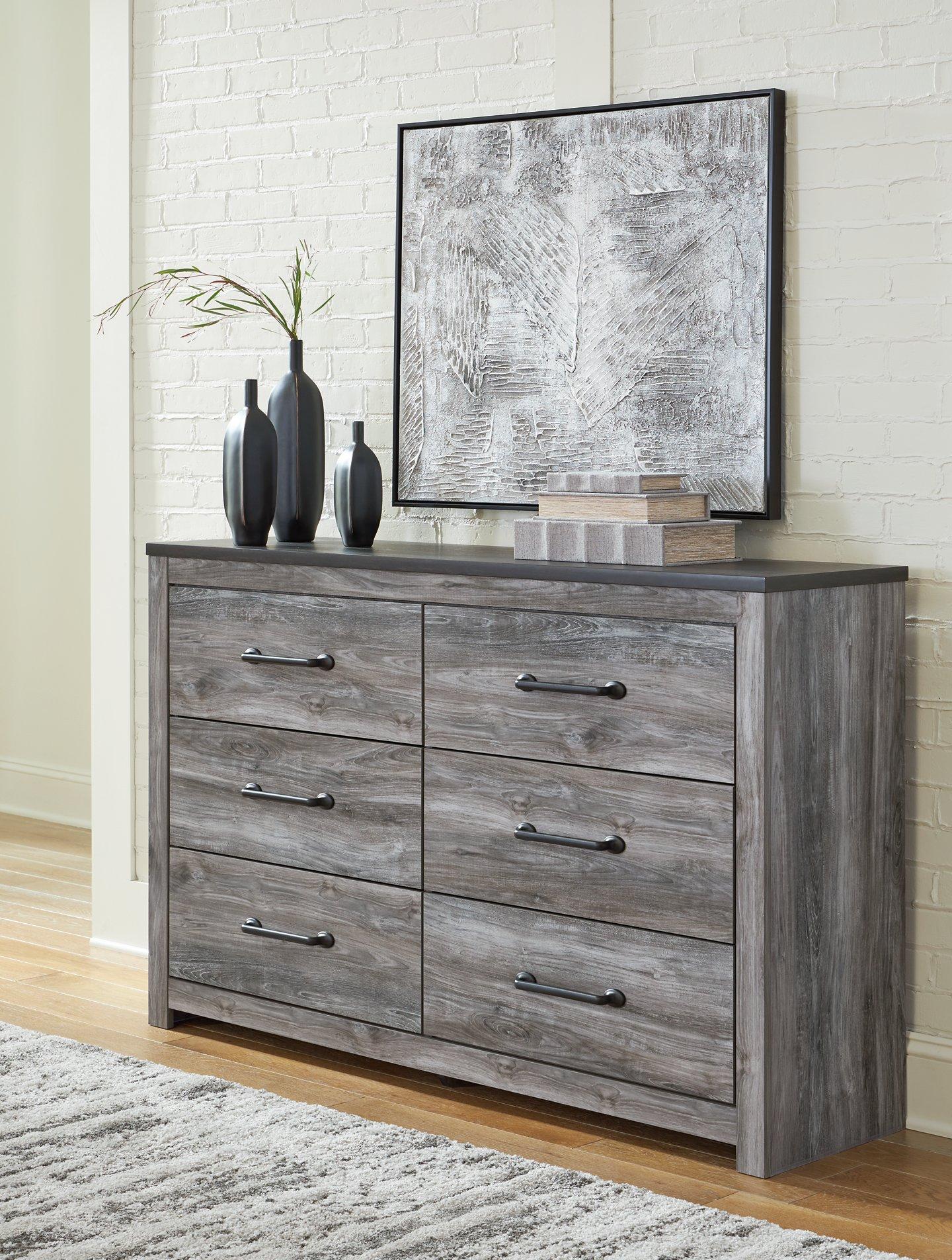 Bronyan Dresser - Romeo & Juliet Furniture (Warren,MI)