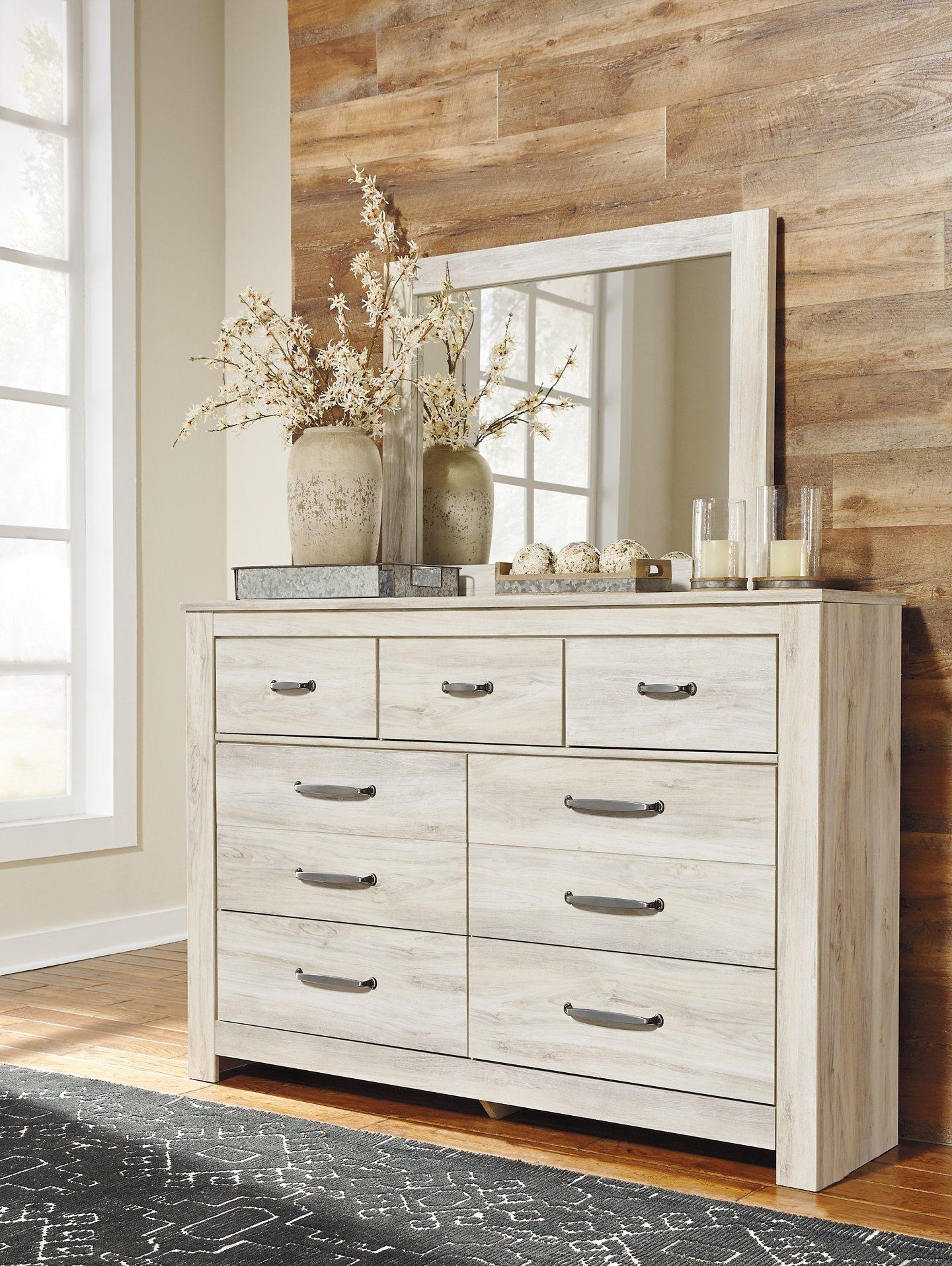Bellaby Dresser and Mirror - Romeo & Juliet Furniture (Warren,MI)