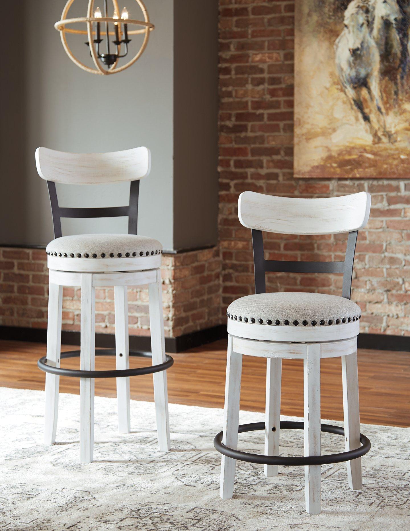 Valebeck Counter Height Bar Stool - Romeo & Juliet Furniture (Warren,MI)