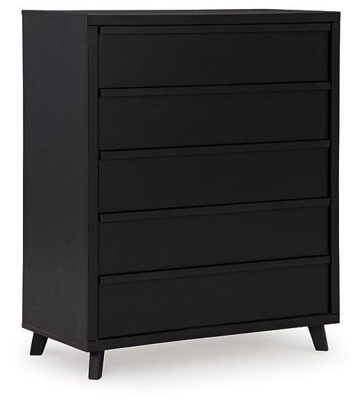 Danziar Wide Chest of Drawers - Romeo & Juliet Furniture (Warren,MI)