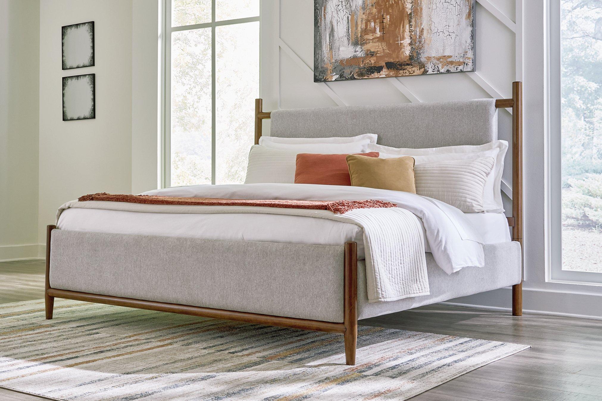 Lyncott Bedroom Set - Romeo & Juliet Furniture (Warren,MI)