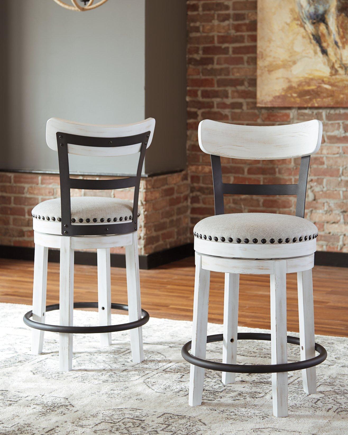 Valebeck Counter Height Bar Stool - Romeo & Juliet Furniture (Warren,MI)
