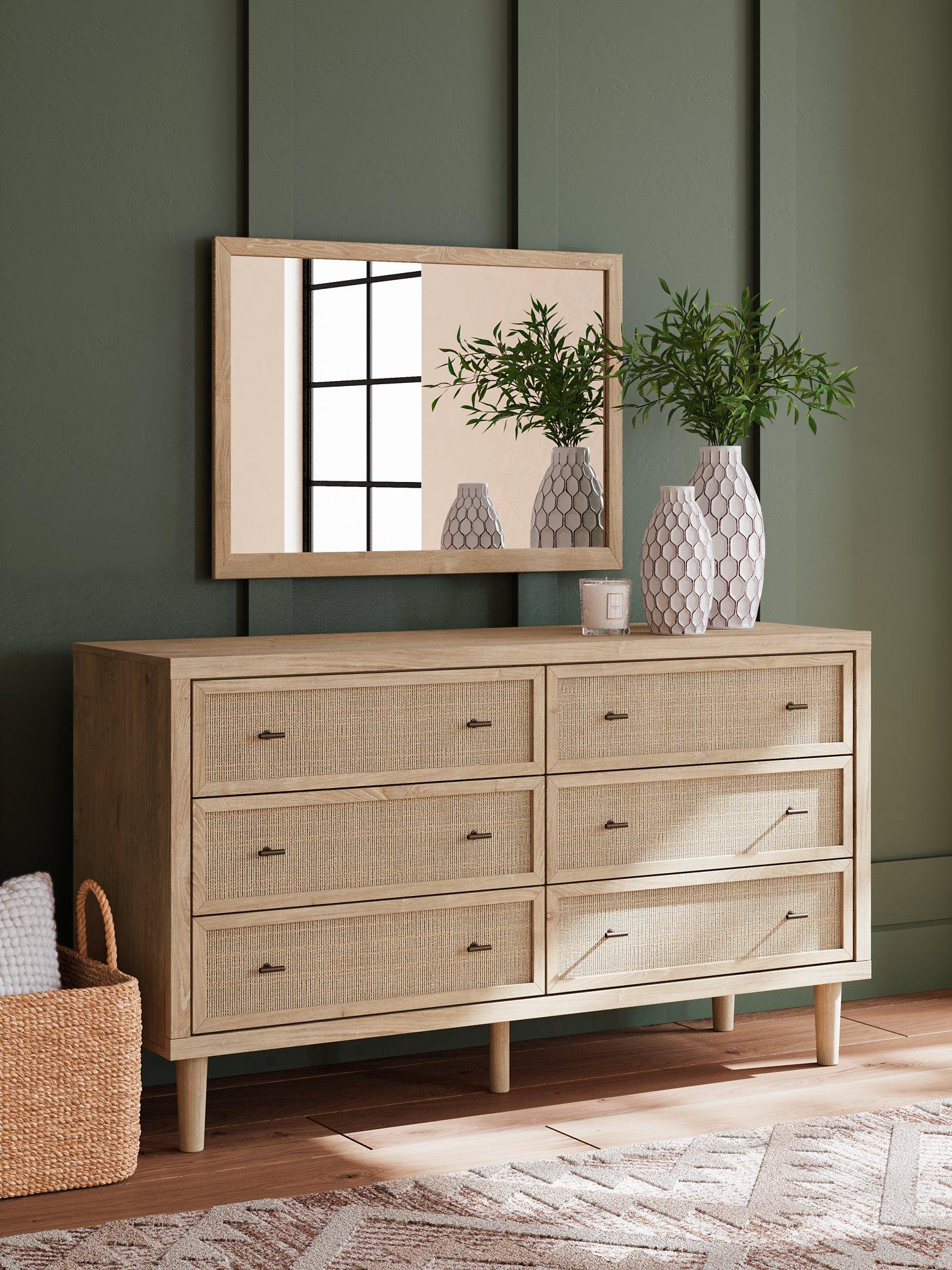 Cielden Dresser and Mirror - Romeo & Juliet Furniture (Warren,MI)