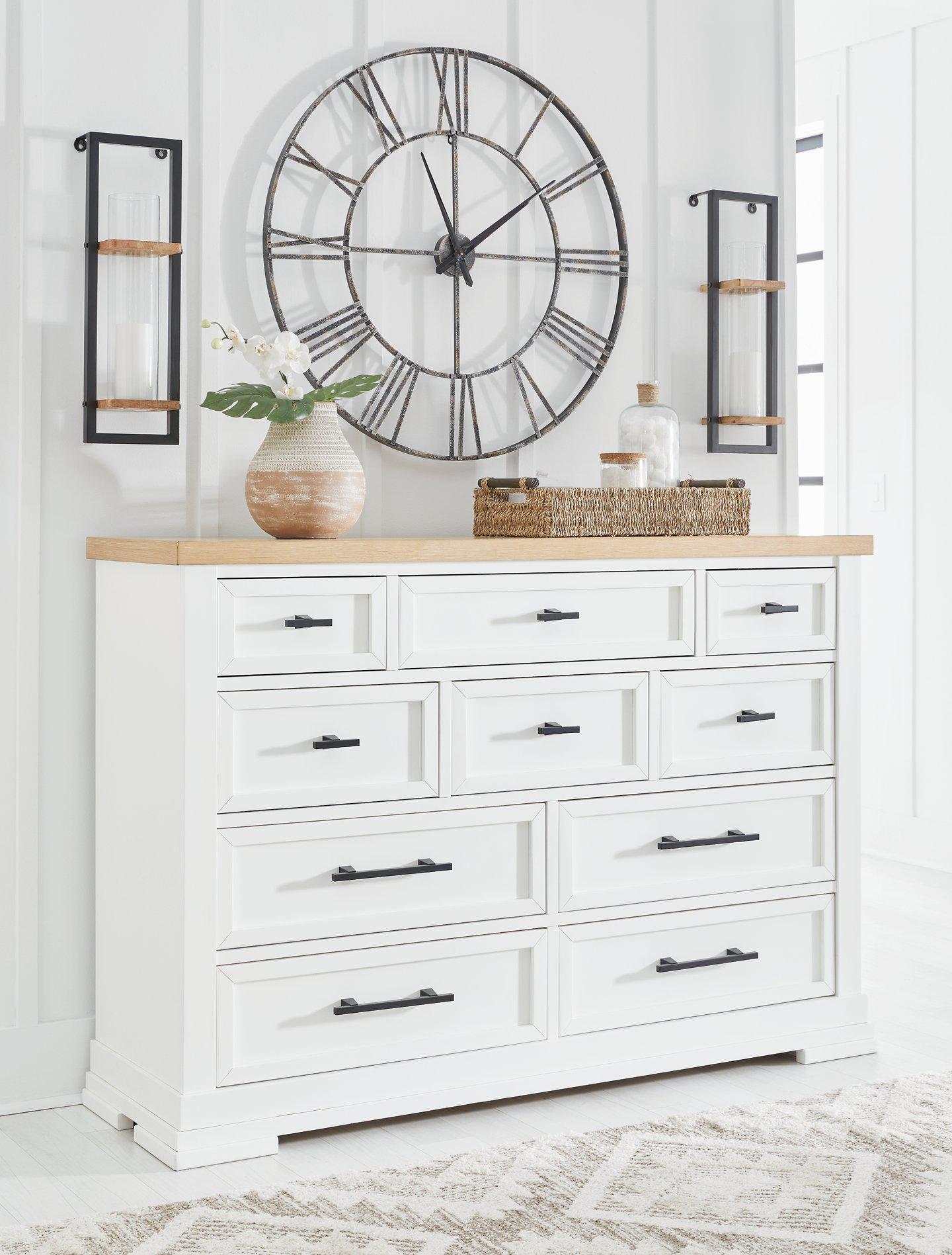 Ashbryn Dresser - Romeo & Juliet Furniture (Warren,MI)