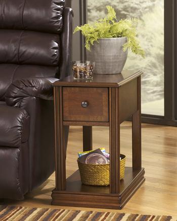 Breegin End Table Set - Romeo & Juliet Furniture (Warren,MI)