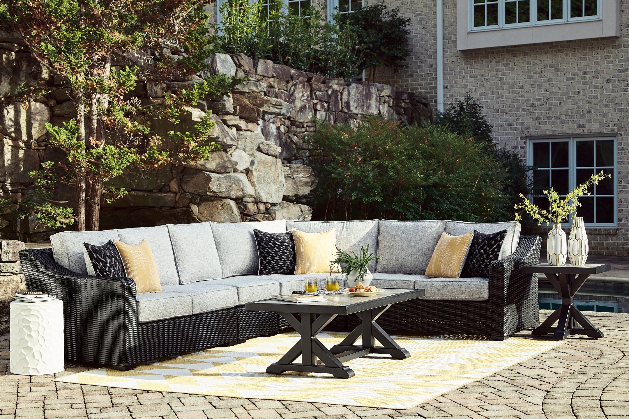 Beachcroft Outdoor Sectional - Romeo & Juliet Furniture (Warren,MI)