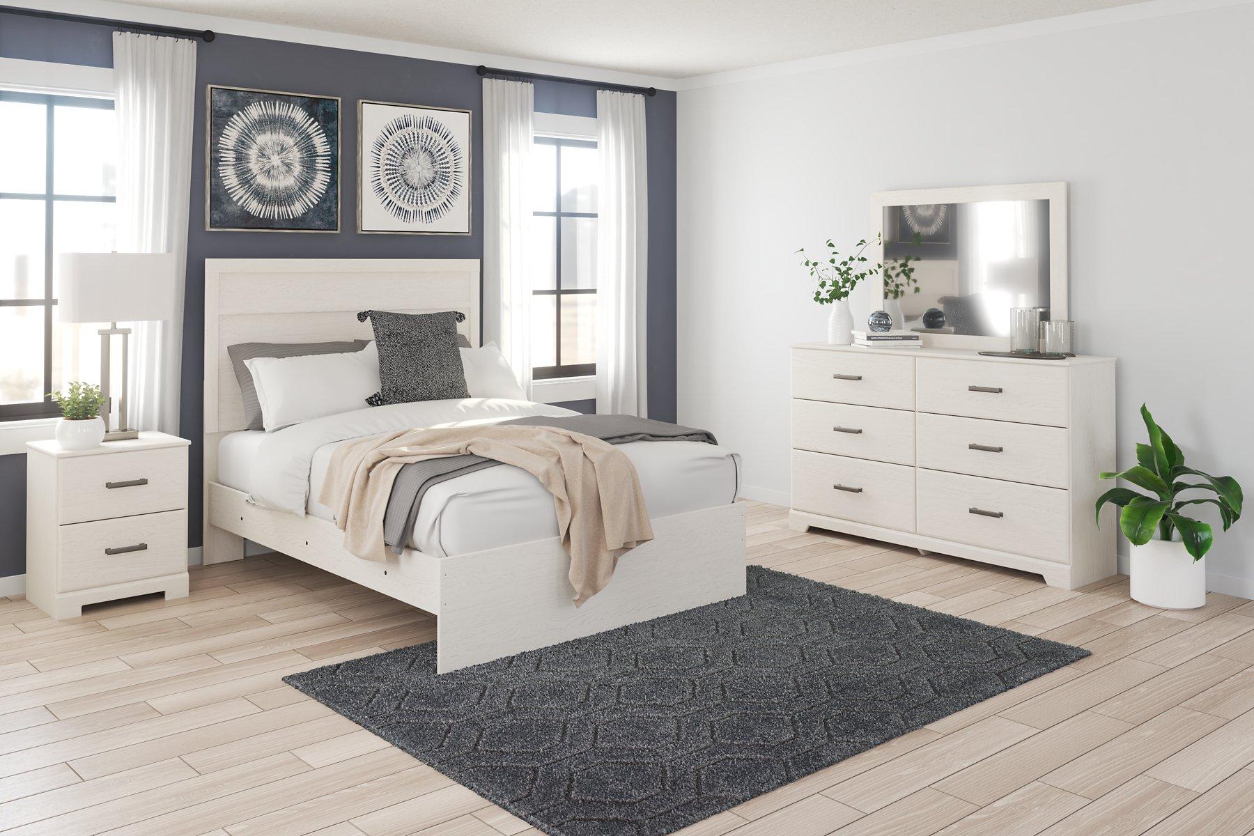 Stelsie Bedroom Set - Romeo & Juliet Furniture (Warren,MI)