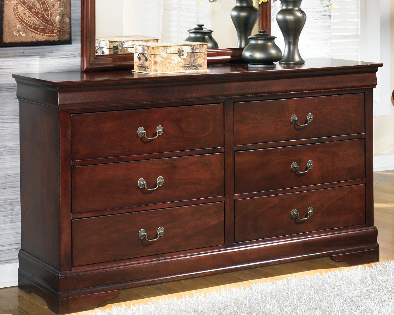 Alisdair Dresser - Romeo & Juliet Furniture (Warren,MI)