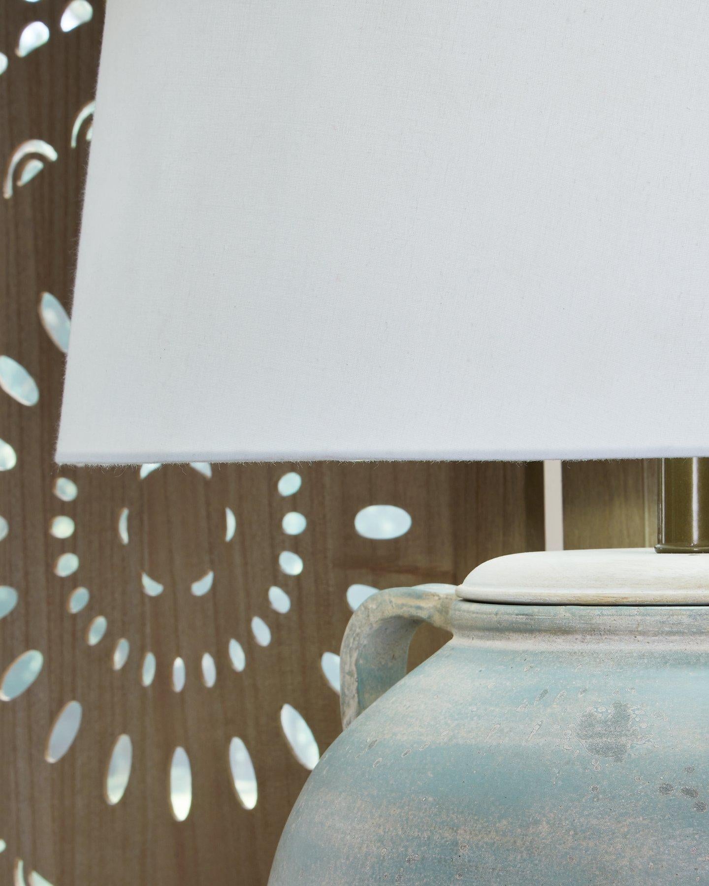 Shawburg Lamp Set - Romeo & Juliet Furniture (Warren,MI)