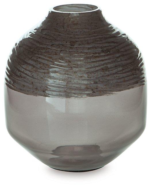 Harpwick Vase - Romeo & Juliet Furniture (Warren,MI)