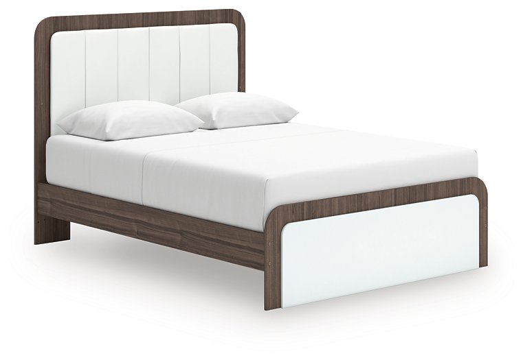 Kendanport Upholstered Bed - Romeo & Juliet Furniture (Warren,MI)