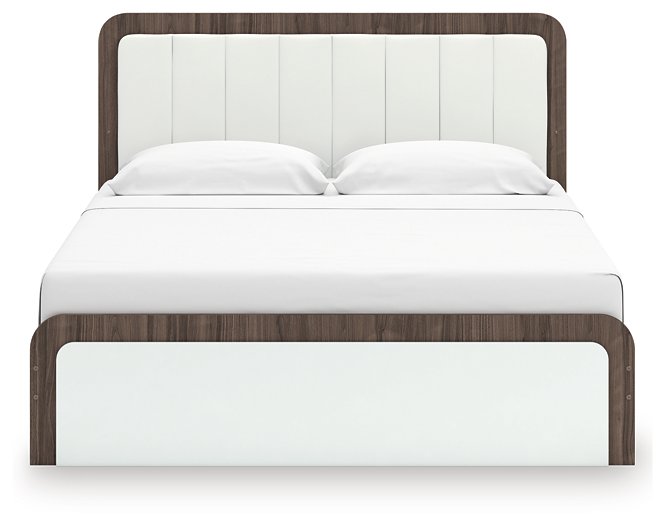 Kendanport Upholstered Bed - Romeo & Juliet Furniture (Warren,MI)