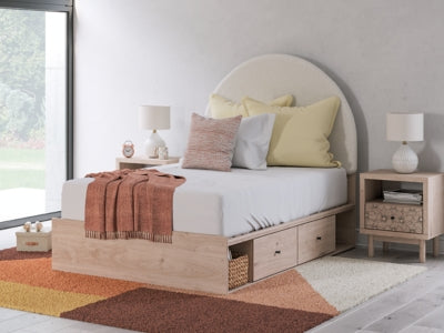 Arloster Upholstered Bed - Romeo & Juliet Furniture (Warren,MI)