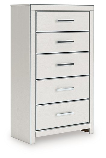 Zuraleus Chest of Drawers - Romeo & Juliet Furniture (Warren,MI)