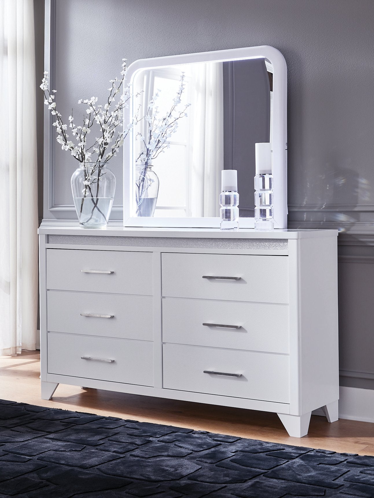 Jarlee Dresser and Mirror - Romeo & Juliet Furniture (Warren,MI)