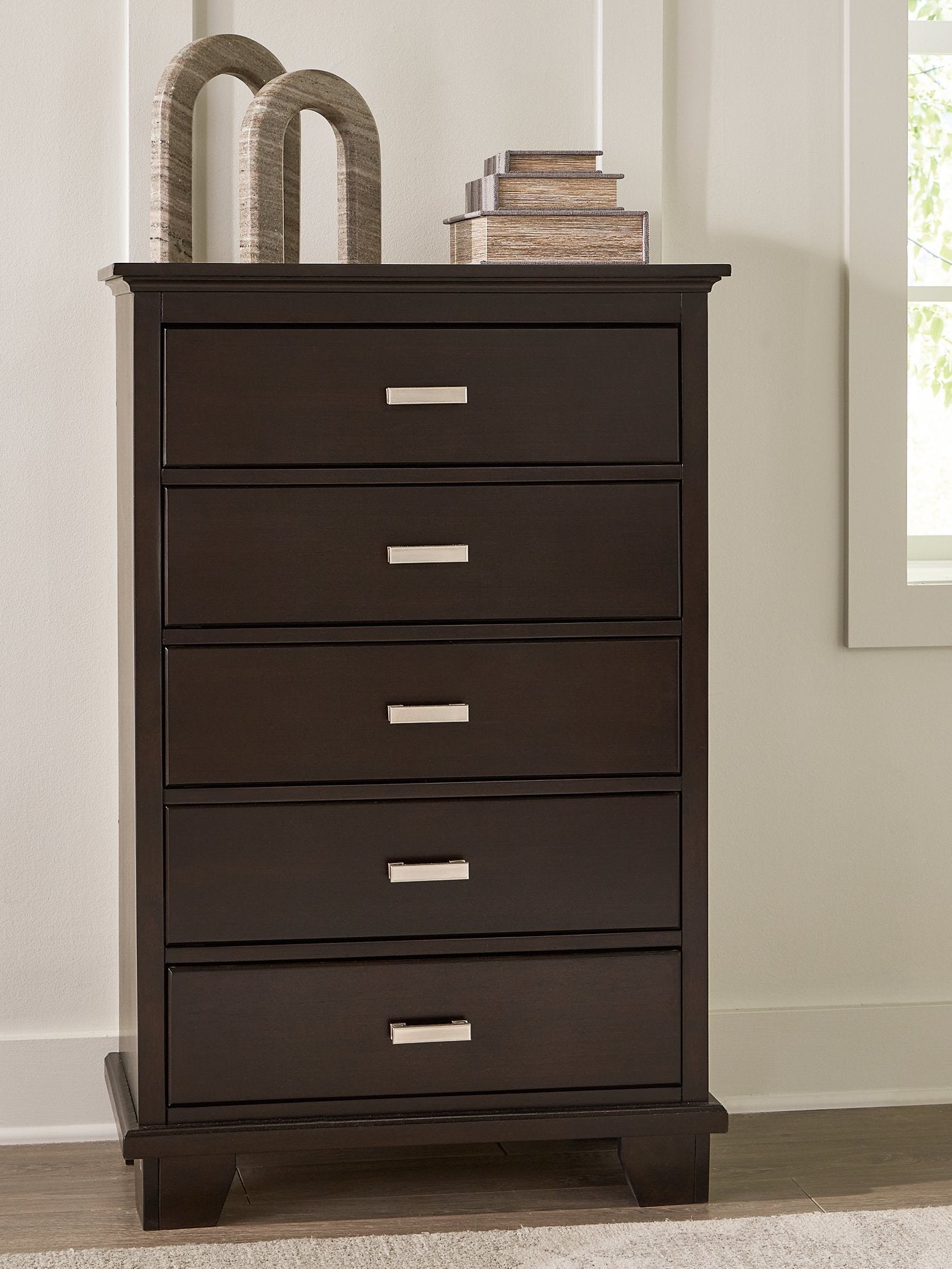 Covetown Chest of Drawers - Romeo & Juliet Furniture (Warren,MI)