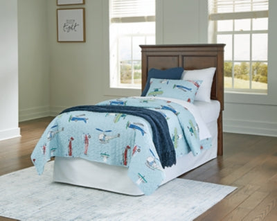 Danabrin Panel Storage Bed - Romeo & Juliet Furniture (Warren,MI)