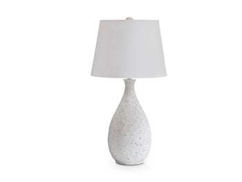 Wyattford Table Lamp - Romeo & Juliet Furniture (Warren,MI)