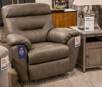 Elksworth Recliner - Romeo & Juliet Furniture (Warren,MI)