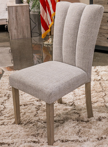 Larawyn Dining Chair - Romeo & Juliet Furniture (Warren,MI)