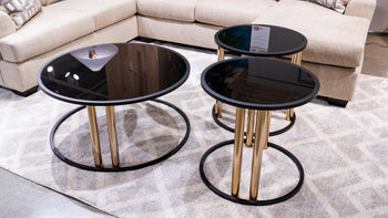 Hannerly Table (Set of 3) - Romeo & Juliet Furniture (Warren,MI)