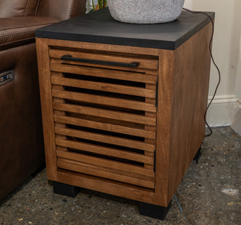Kallari Chairside End Table - Romeo & Juliet Furniture (Warren,MI)