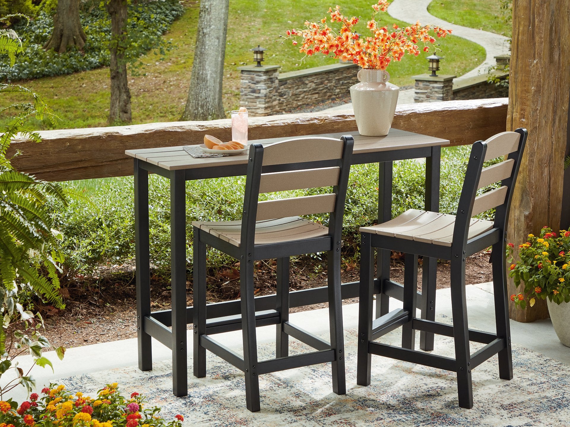 Shoreline Beach Outdoor Counter Table and 2 Barstools - Romeo & Juliet Furniture (Warren,MI)