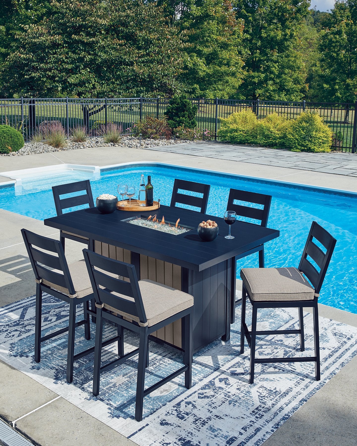 East Beach Outdoor Dining Set - Romeo & Juliet Furniture (Warren,MI)