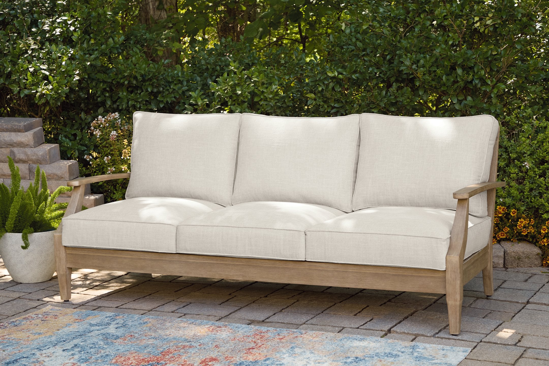 Carter Hall Outdoor Sofa with Cushion - Romeo & Juliet Furniture (Warren,MI)