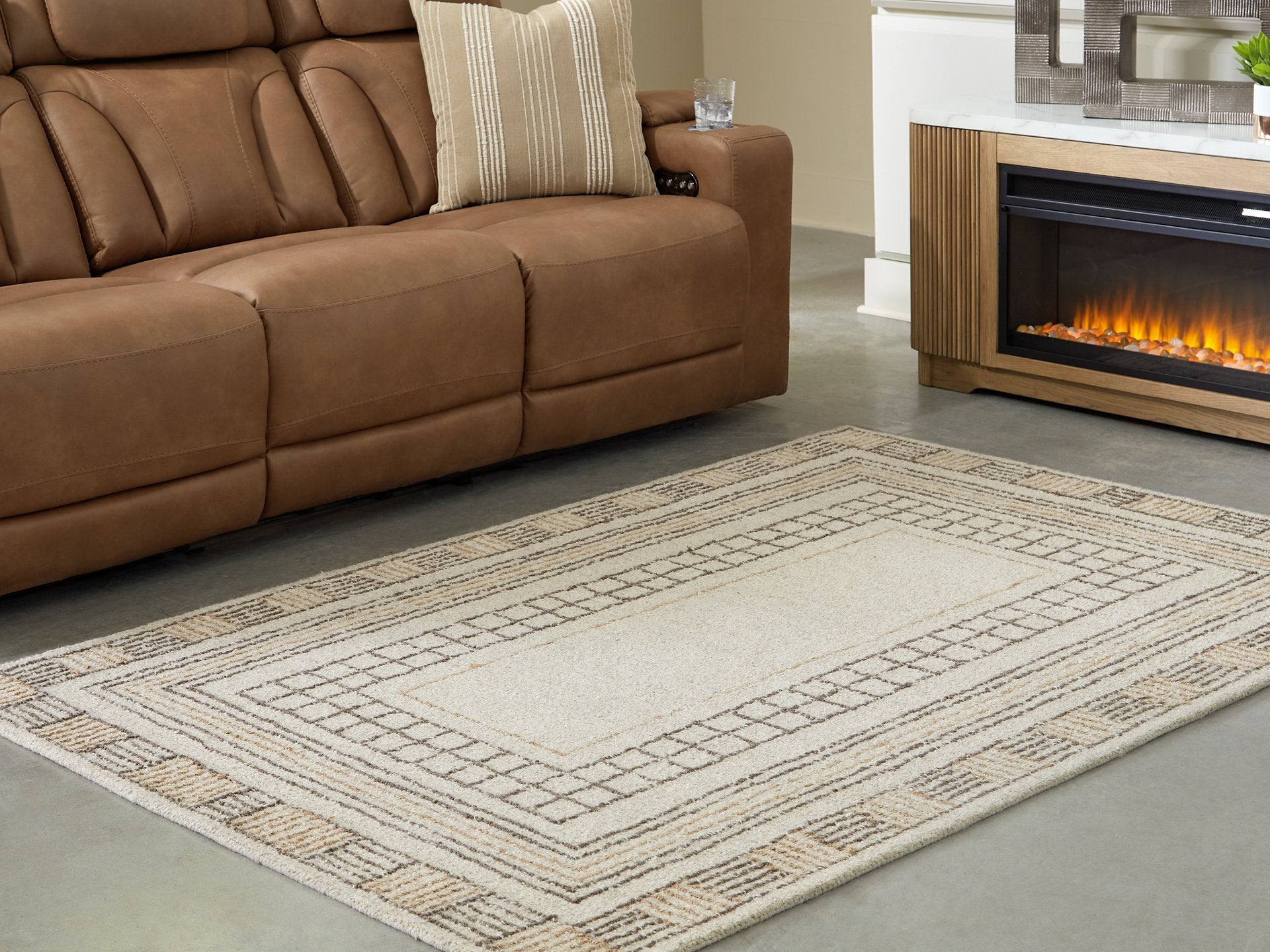 Idaman Rug - Romeo & Juliet Furniture (Warren,MI)