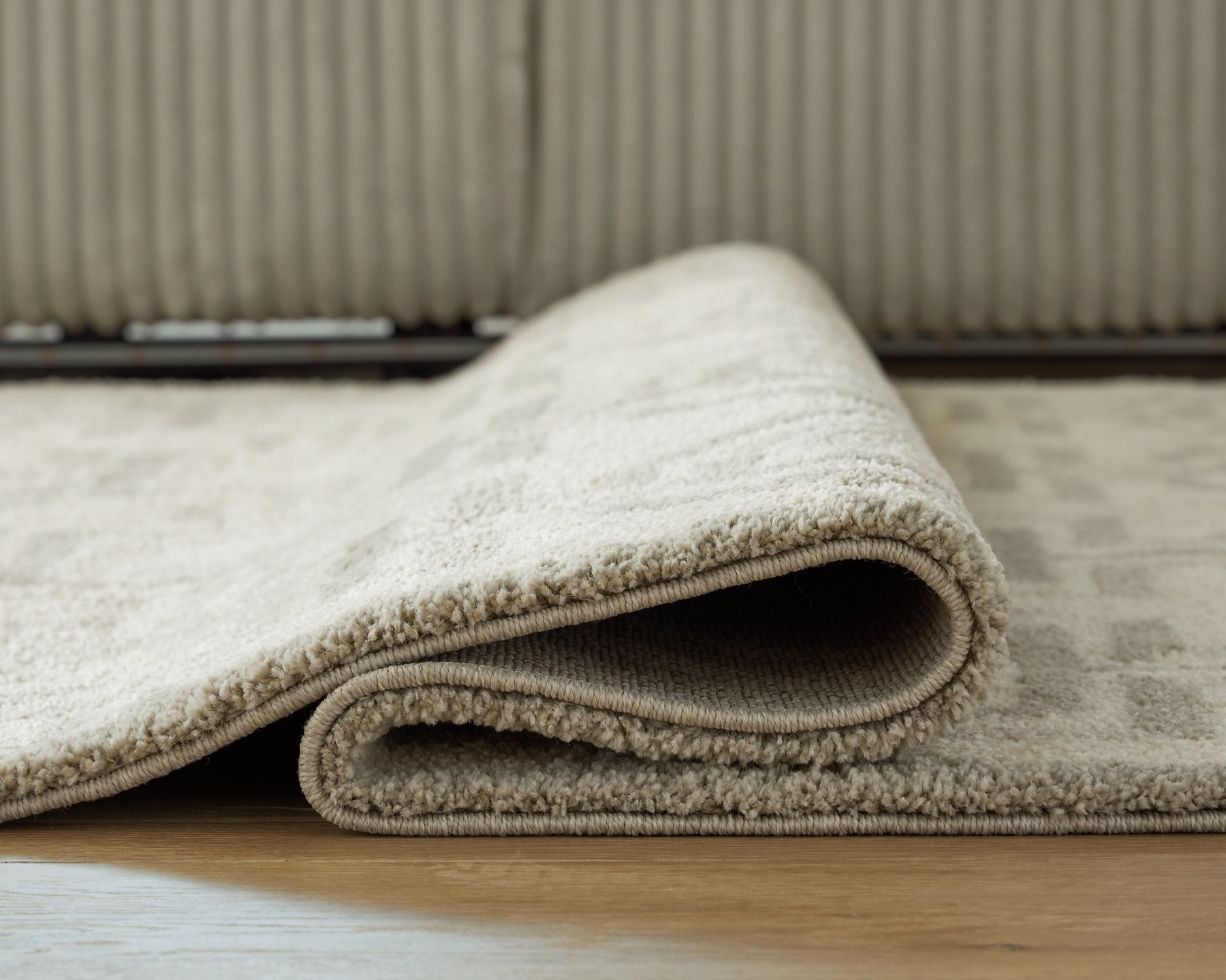 Maconville Large Rug - Romeo & Juliet Furniture (Warren,MI)