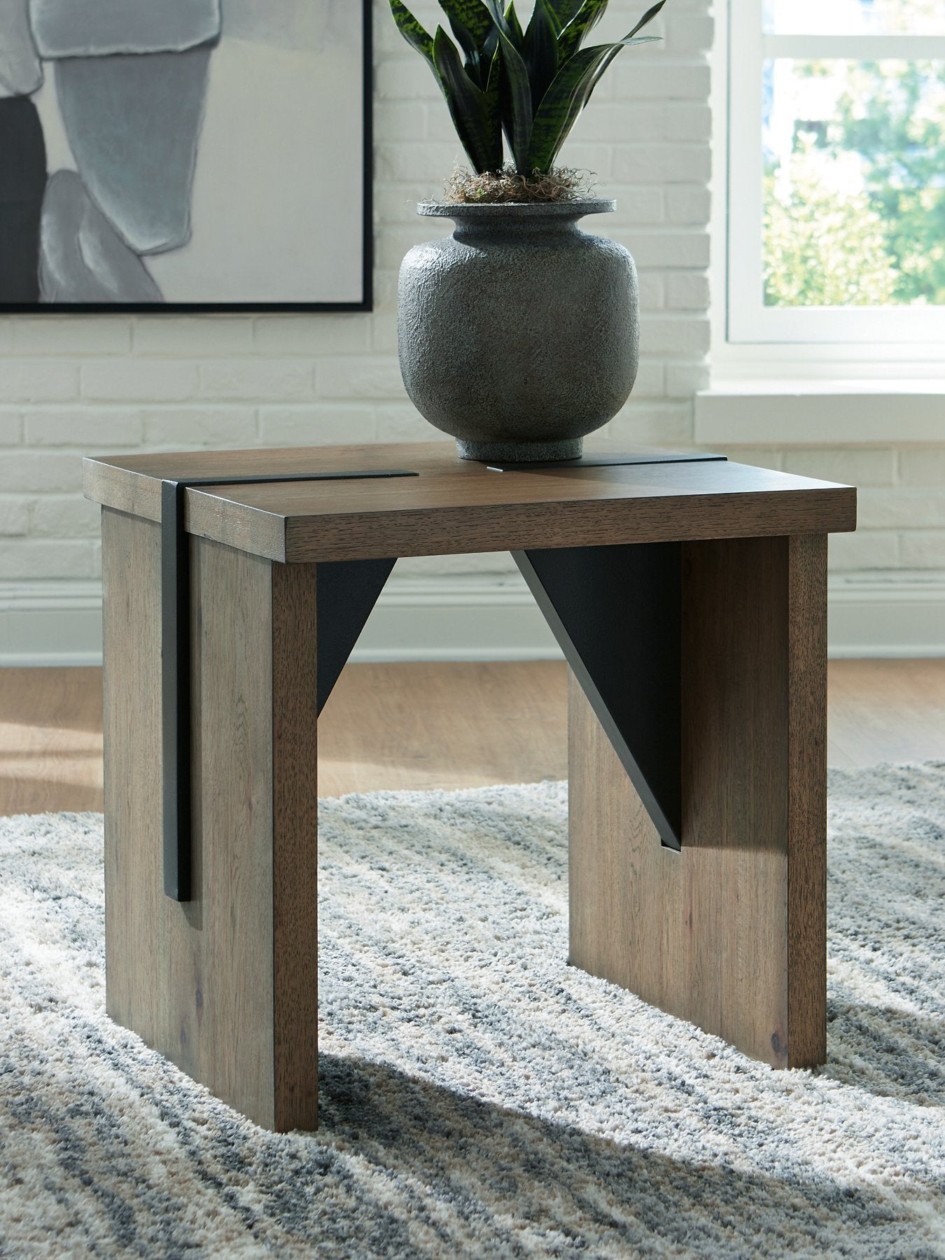 Kandinew End Table - Romeo & Juliet Furniture (Warren,MI)