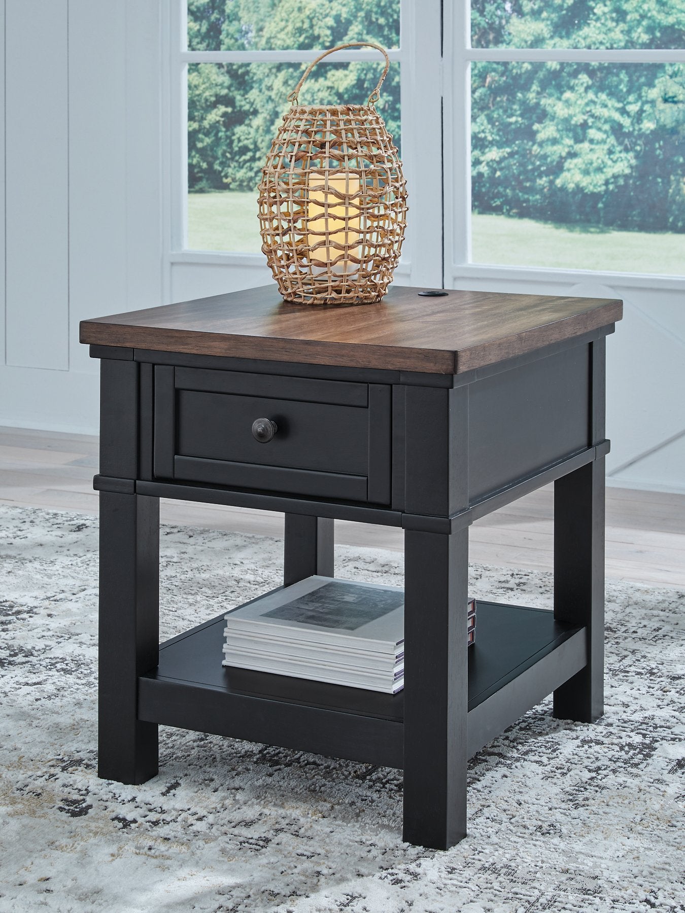 Wildenauer End Table - Romeo & Juliet Furniture (Warren,MI)