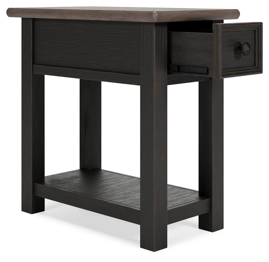 Tyler Creek End Table Set - Romeo & Juliet Furniture (Warren,MI)