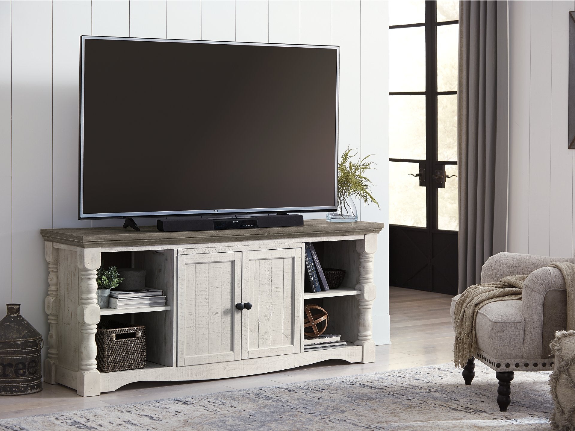Havalance 67" TV Stand - Romeo & Juliet Furniture (Warren,MI)