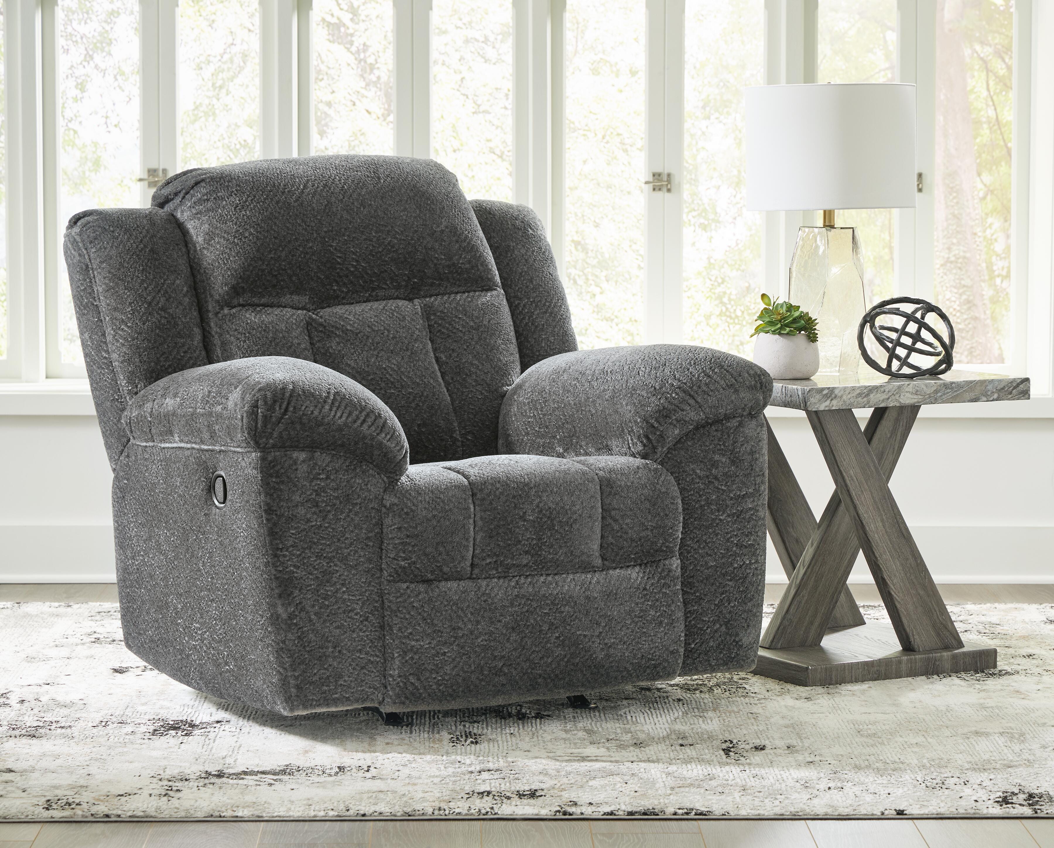 Frohn Recliner - Romeo & Juliet Furniture (Warren,MI)