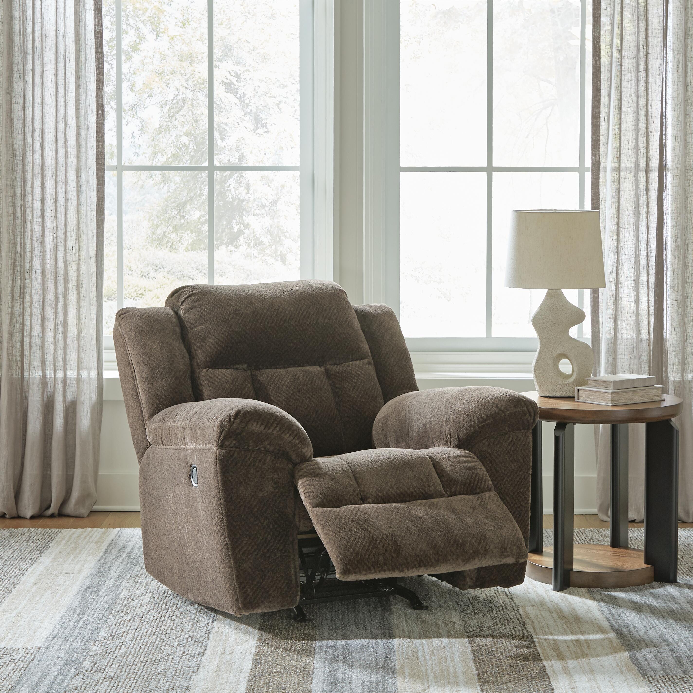 Frohn Recliner - Romeo & Juliet Furniture (Warren,MI)