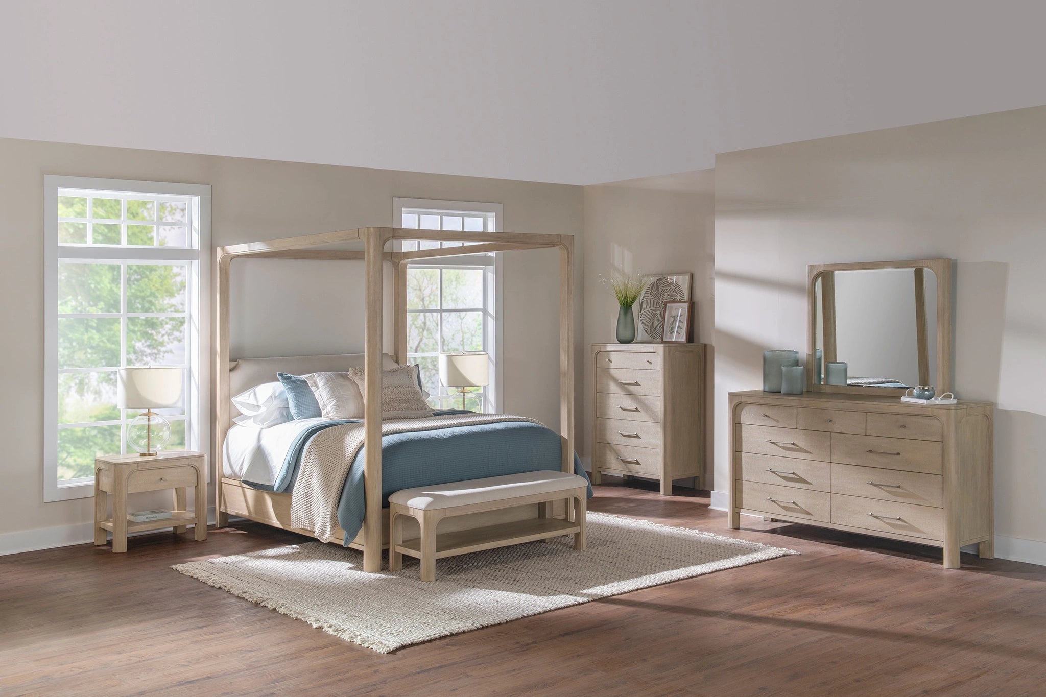 Solano Nightstand