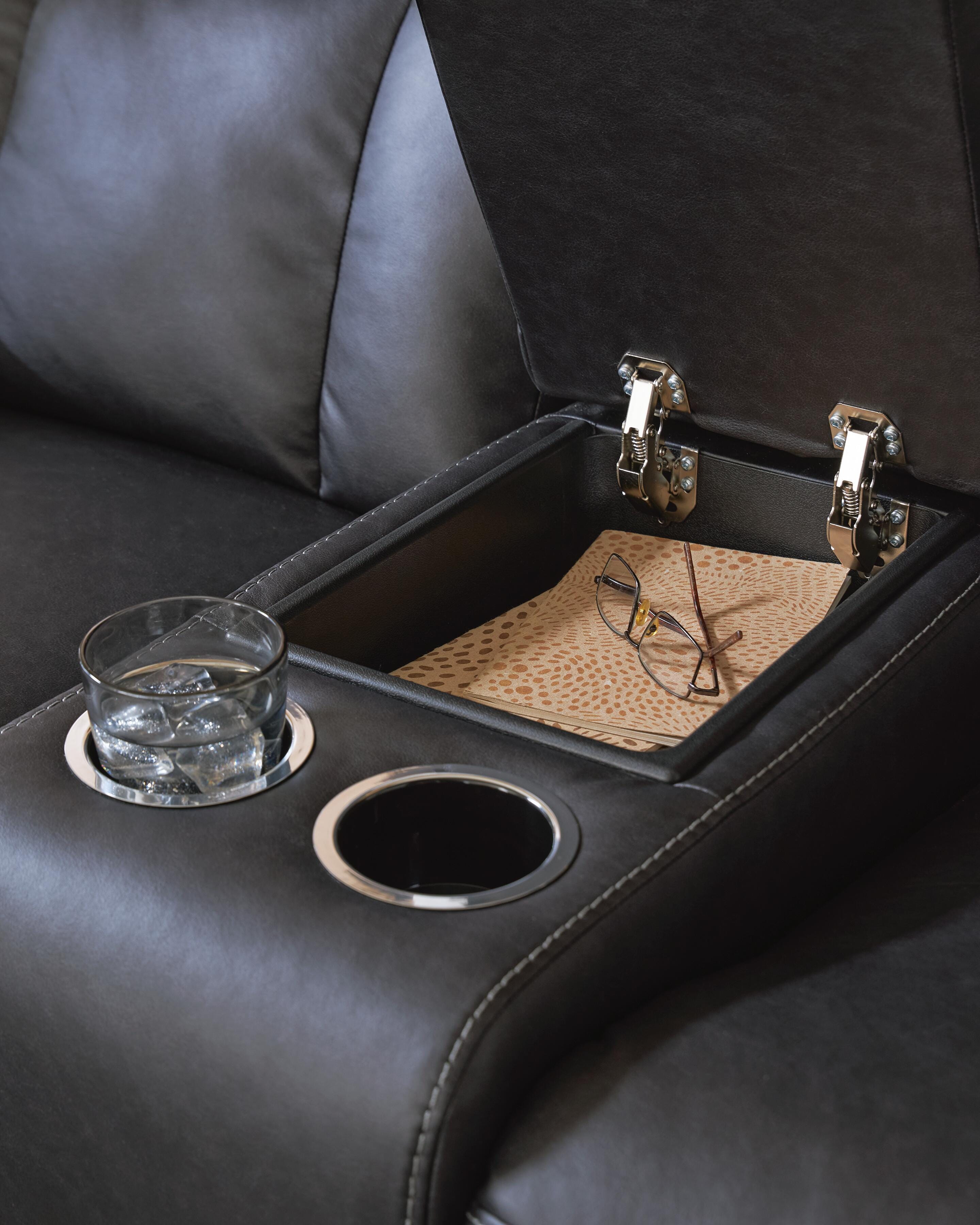 Mackmenville Reclining Loveseat with Console - Romeo & Juliet Furniture (Warren,MI)