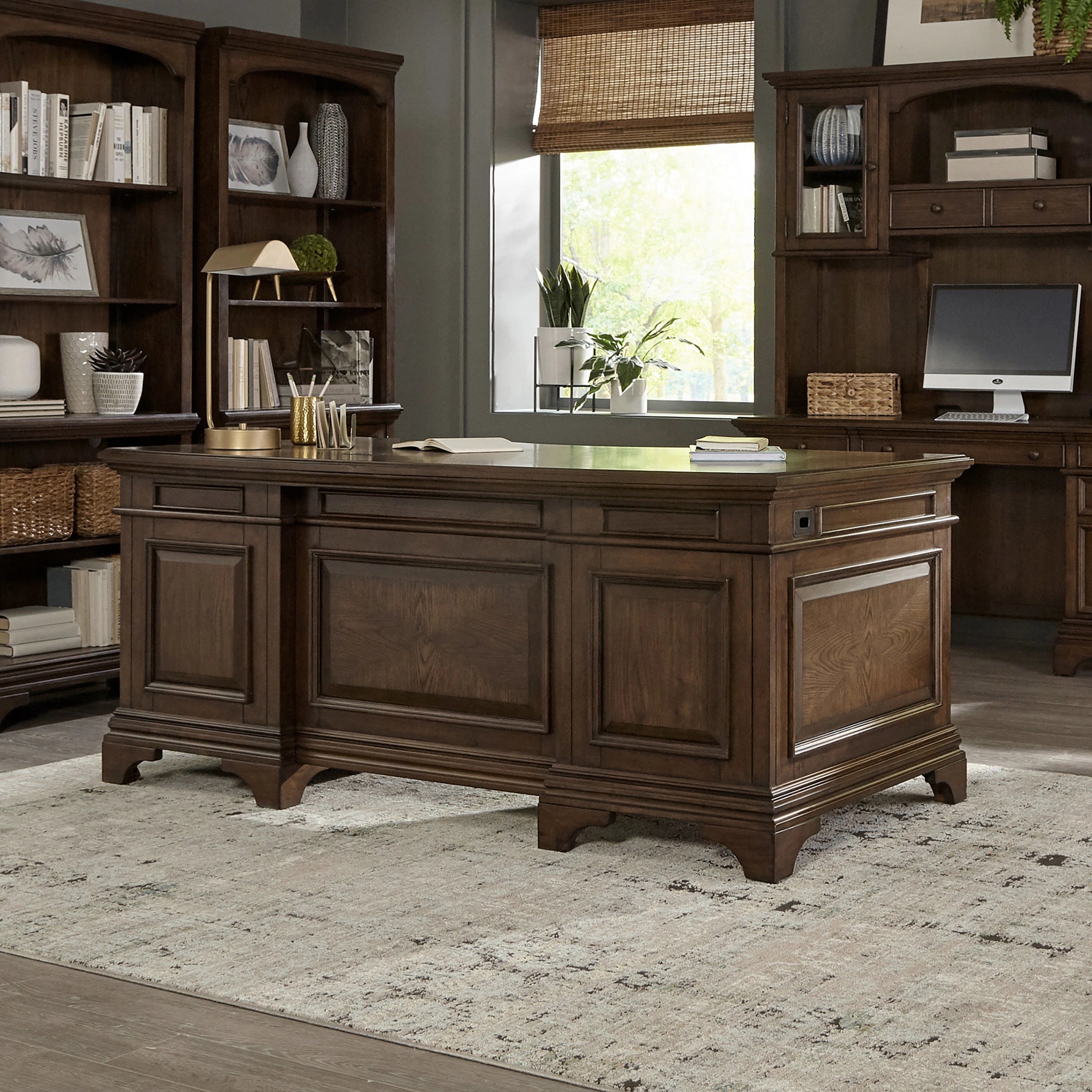 Hartshill Executive Desk